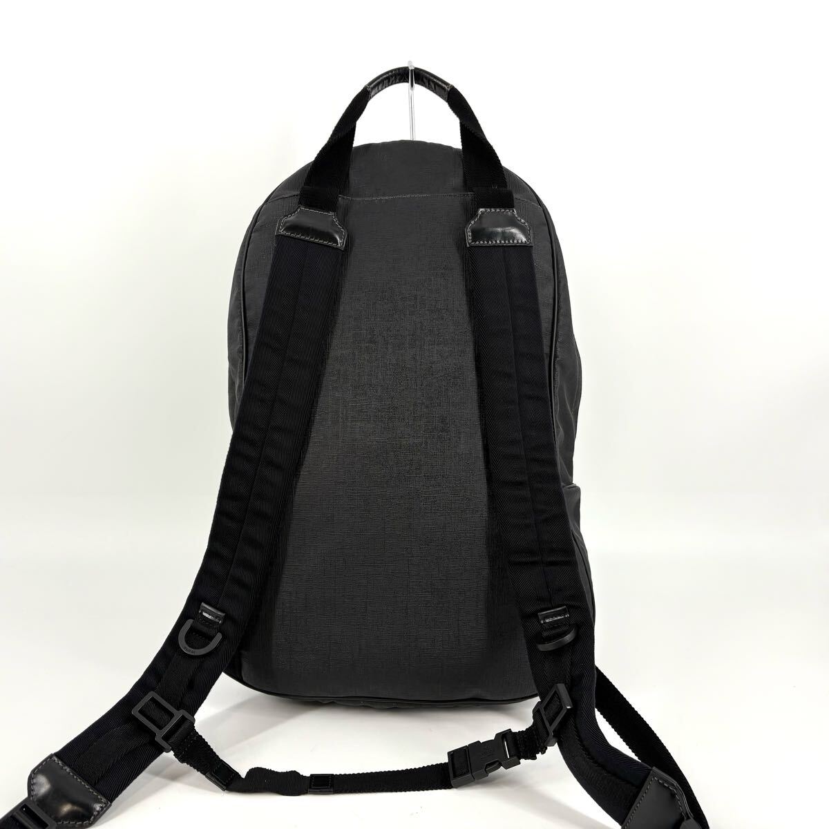 ●極美品/希少!!! GUCCI グッチ リュック バックパック ソーホー インターロッキング ビジネス メンズ pvc レザー ブラック pc A4収納可能