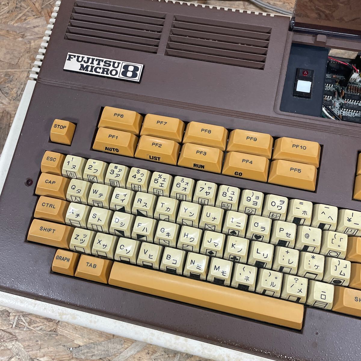 ok0601/1 иен ~/FUJITSU/ Fujitsu /MICRO8/ микро /MB25020/ работоспособность не проверялась / Junk 