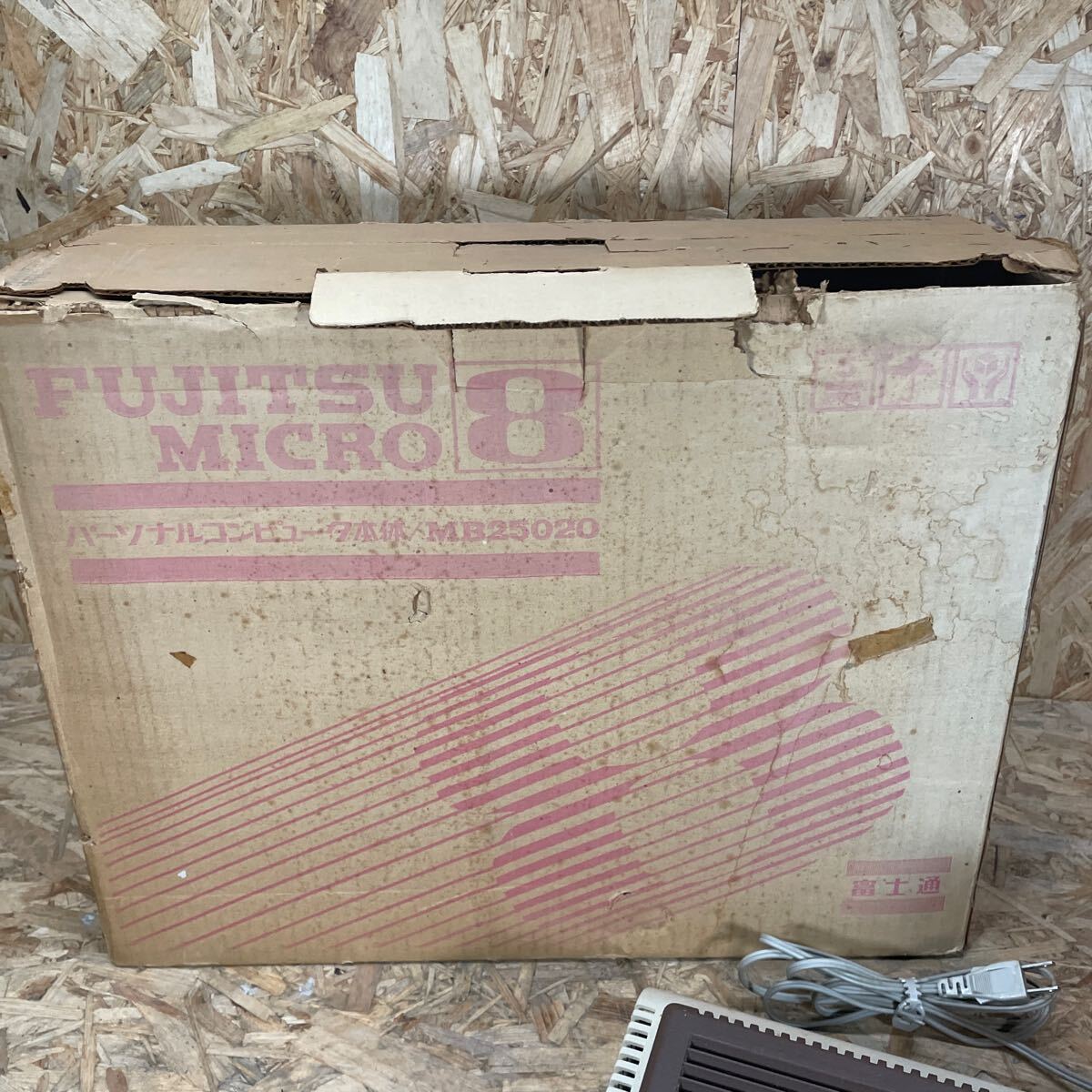 ok0601/1 иен ~/FUJITSU/ Fujitsu /MICRO8/ микро /MB25020/ работоспособность не проверялась / Junk 