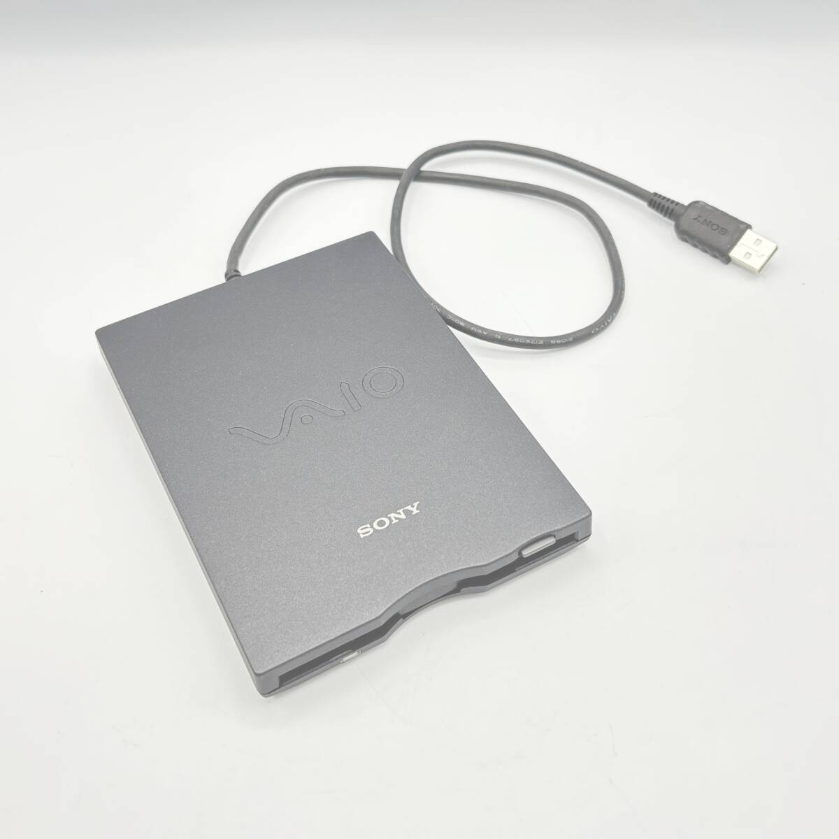 SONY VGP-UFD1 3.5 дюймовый установленный снаружи USB флоппи-дисковод FDD Sony 05522799