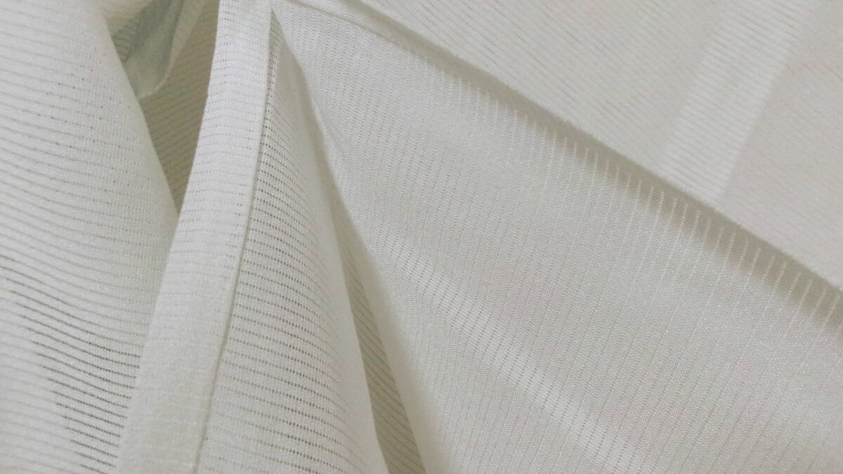 154【夏】未使用品※絽の半衿付き※生成色※無地※正絹※駒絽※単衣袖※単衣※長襦袢 丈129 裄69