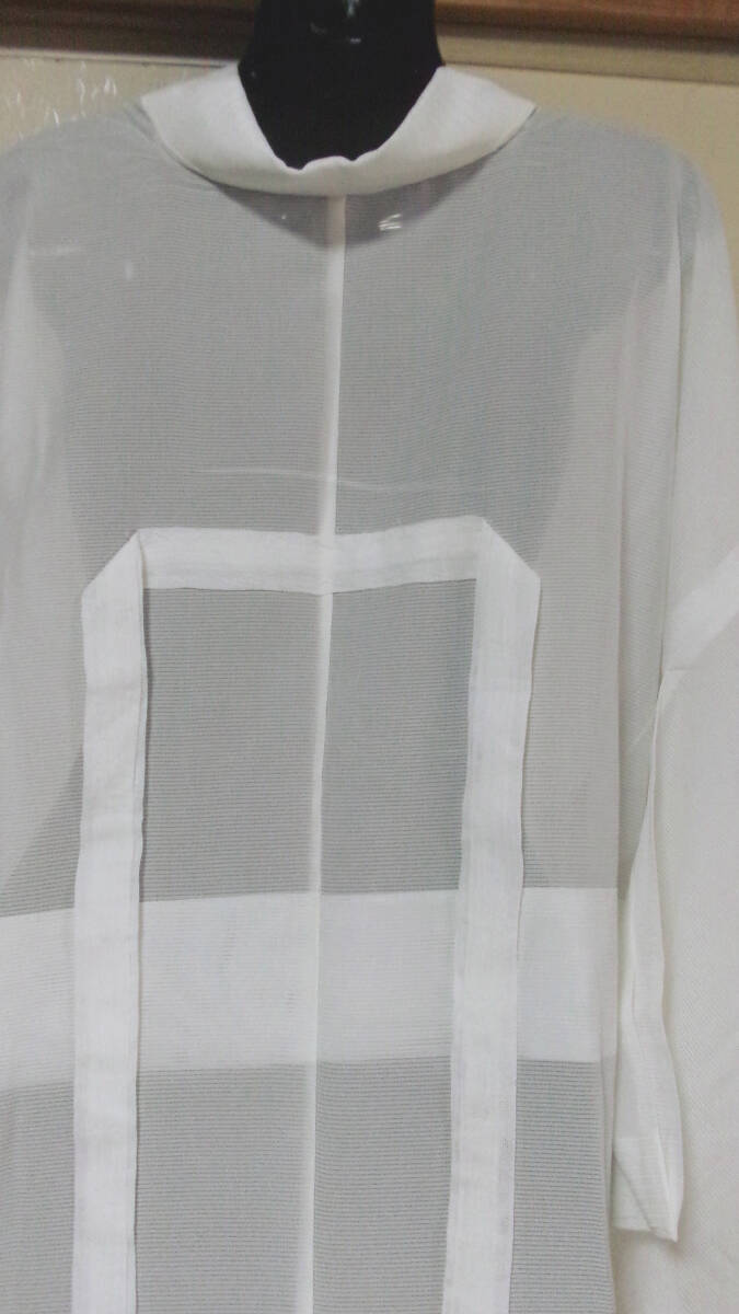 154【夏】未使用品※絽の半衿付き※生成色※無地※正絹※駒絽※単衣袖※単衣※長襦袢 丈129 裄69