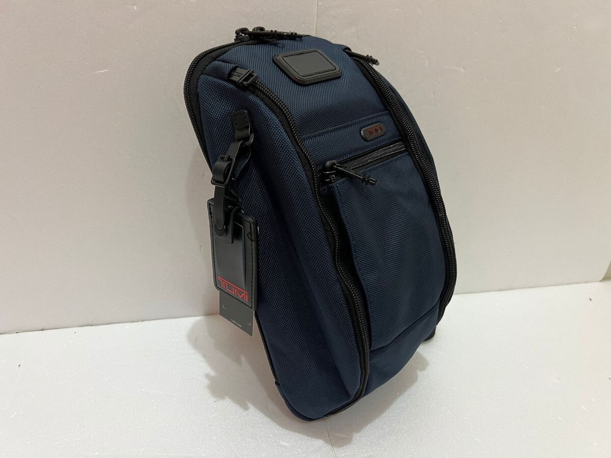 トゥミ　TUMI　バッグ　ショルダーバッグ 斜め掛け　ワンショルダー　ボディバッグ　未使用