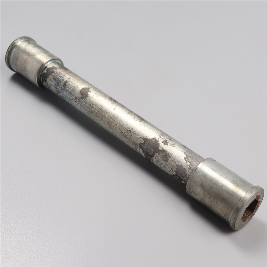 ?ZZR1100/D5 純正 フロントアクスルシャフト φ25mm (K0611A06) 1997年式 検/ZXT10D