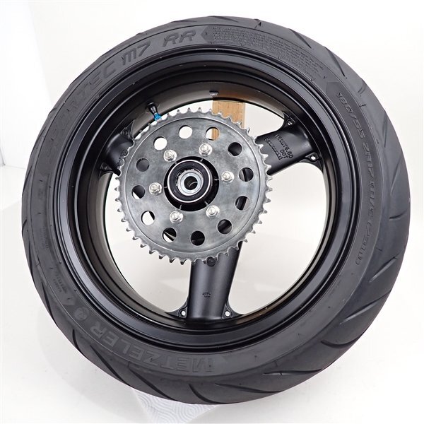 ?ZZR1200/ZXT20C 純正 リアホイール(K0602B16)17×5.50