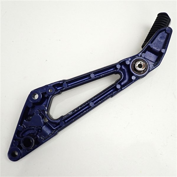 ♪SRV250/4DN 純正 右側 ステップホルダー/タンデムステップ(Y0604A08)塗装品_画像7