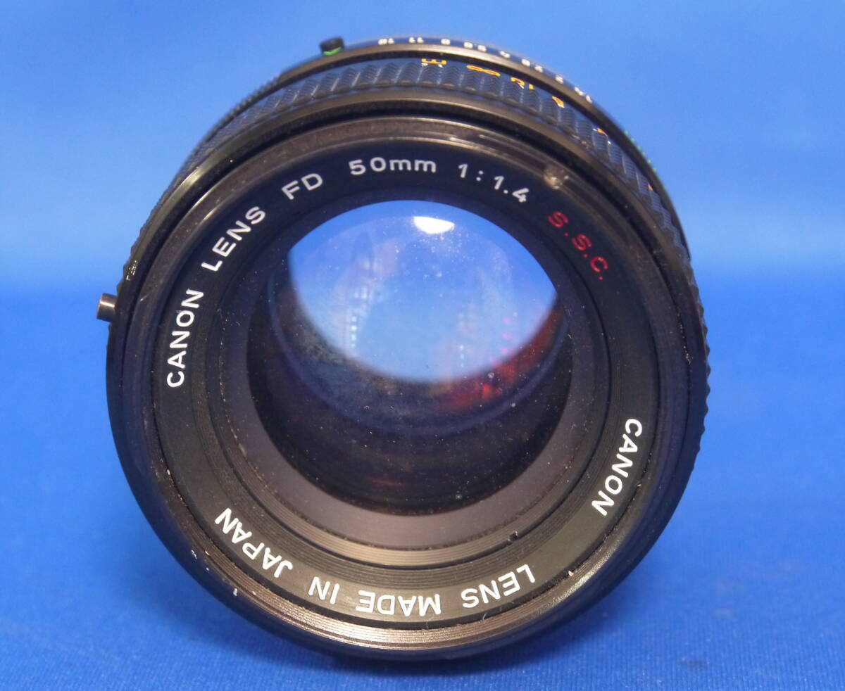 Canon / Canon LENS FD 50mm F1.4 S.S.C. необходимо чистка утиль!!