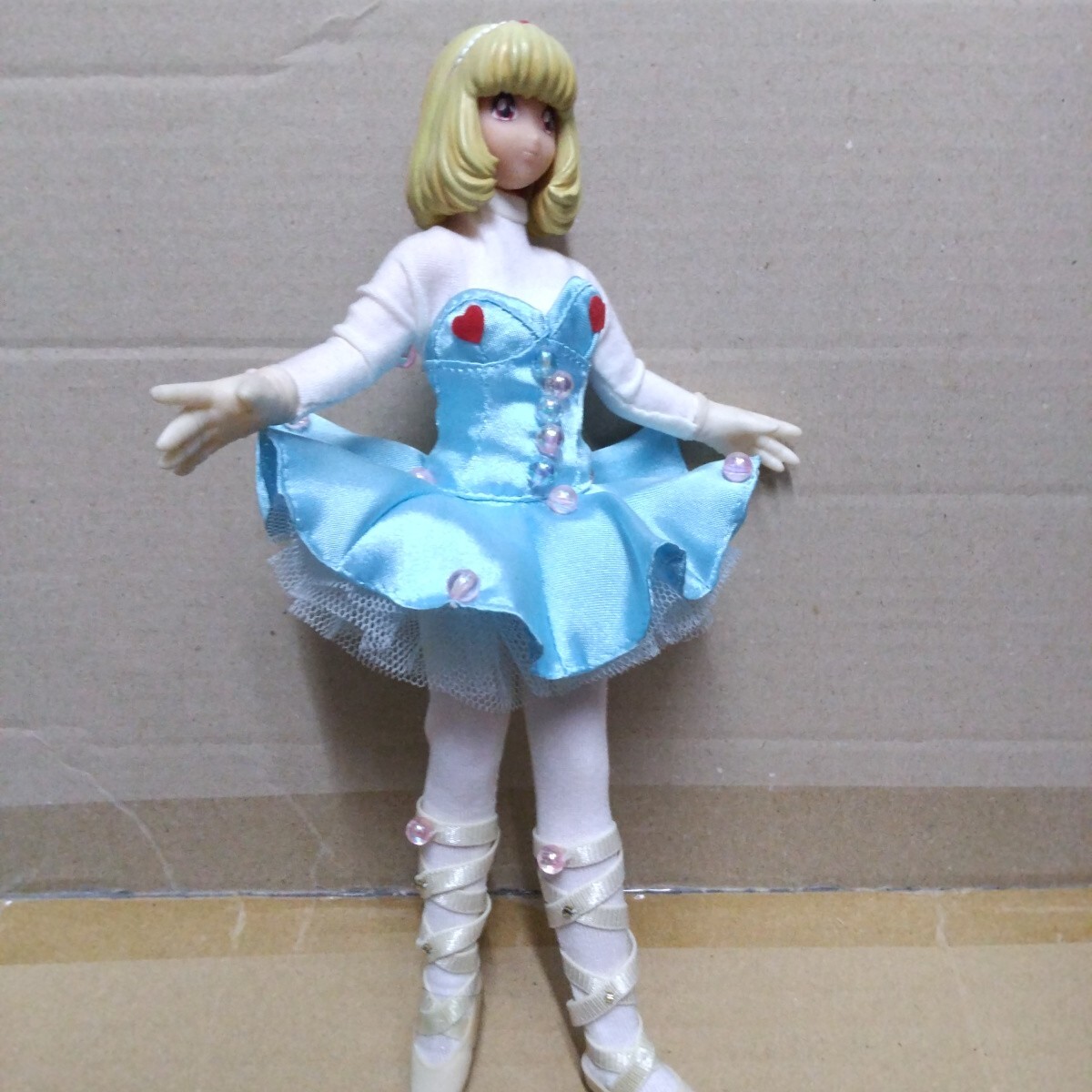 メディコムトイ がんばれロボコン ロビンちゃん ソフビ人形、箱