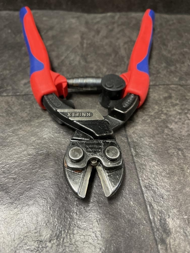 009▼ジャンク品▼KNIPEX クニペックス ボルトクリッパー 71 12 200 刃欠け有り 書き込み有り