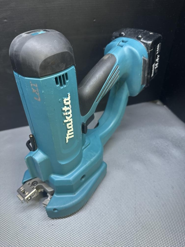 015●おすすめ品●マキタ makita 14.4V充電式全ネジカッタ SC101D 本體 バッテリ1個 充電器 ケース付