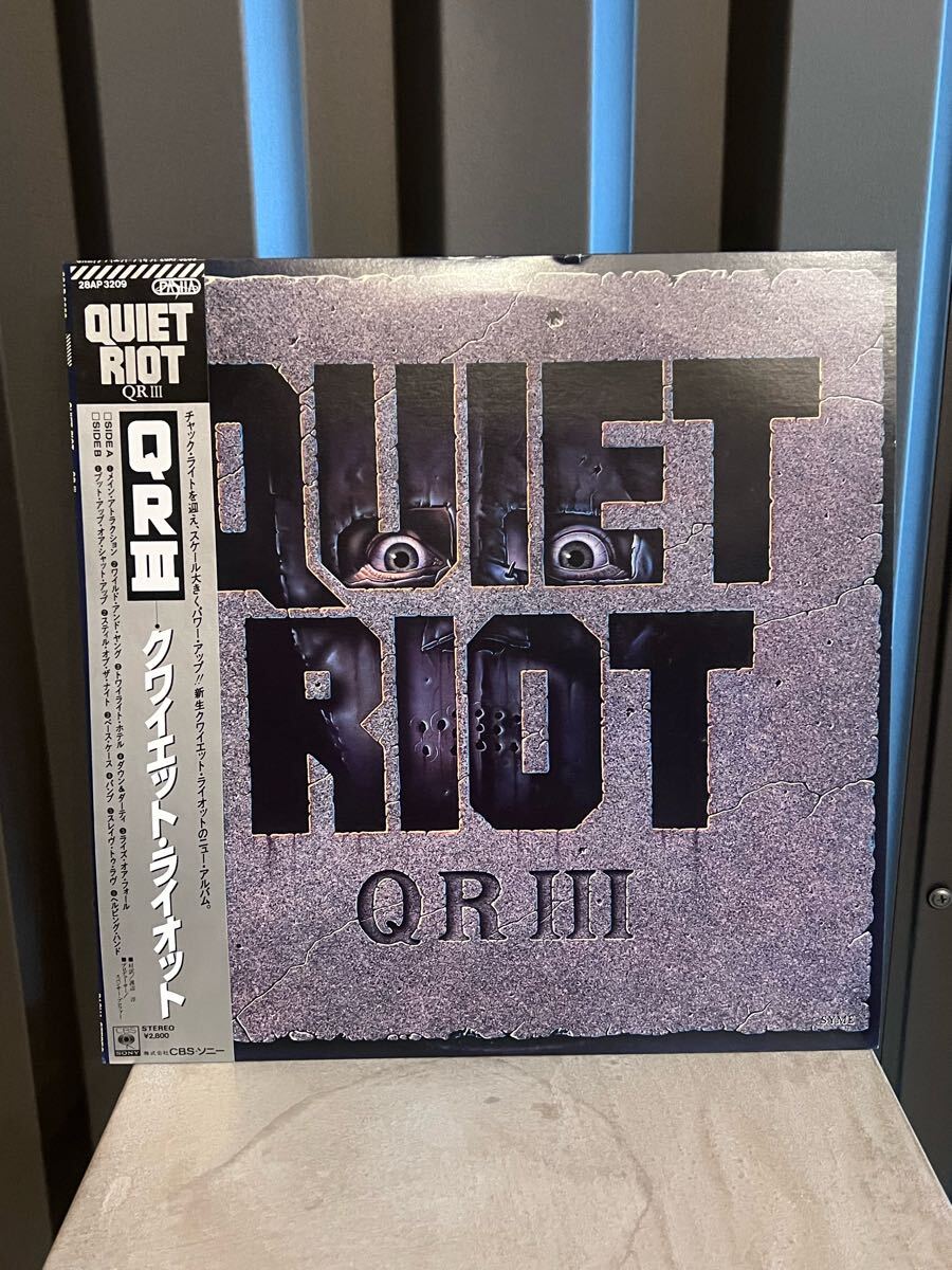 【アナログ盤】國內(nèi)盤/帯付/QUIET RIOT/QRⅢ/クワイエット?ライオット/LP/28AP3209