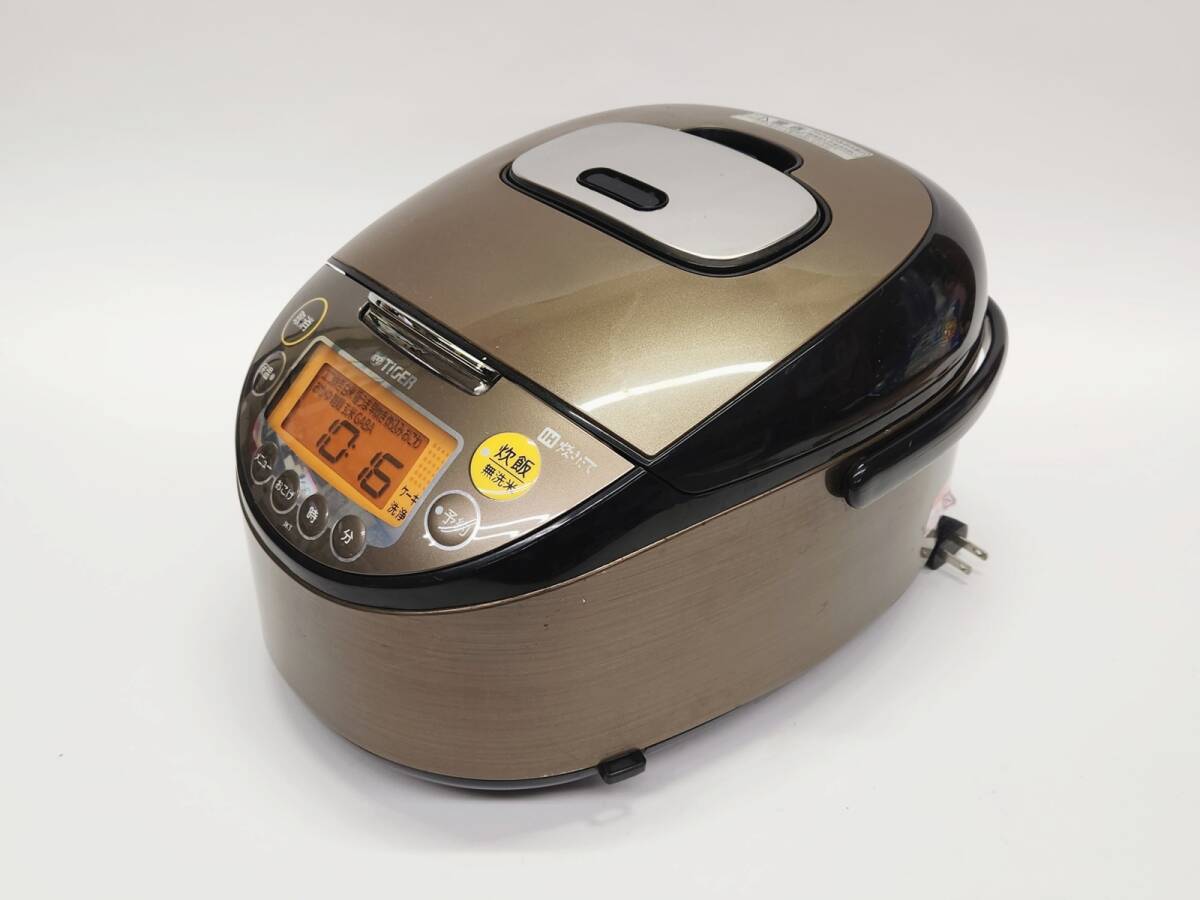◆◇タイガー TIGER IH炊飯ジャー JKT-B102 ブラウン IH炊飯器 5.5合炊き 2018年制　※窯、內(nèi)蓋なし◇◆
