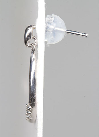【質(zhì)屋出品】 ピアス K14WG ダイアモンド 3石 0.02ct 0.02ct 両耳 三日月型　(02540)