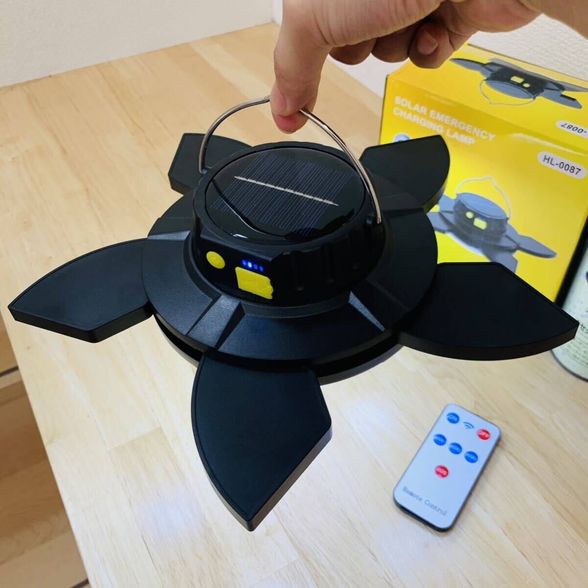 リモコン付き ソーラーとUSB充電 キャンプLEDランプ 大セイズライト吊り下げ 回転式ランタン LED作業(yè)燈 アウトドア 釣り登山 28×8cm 382g