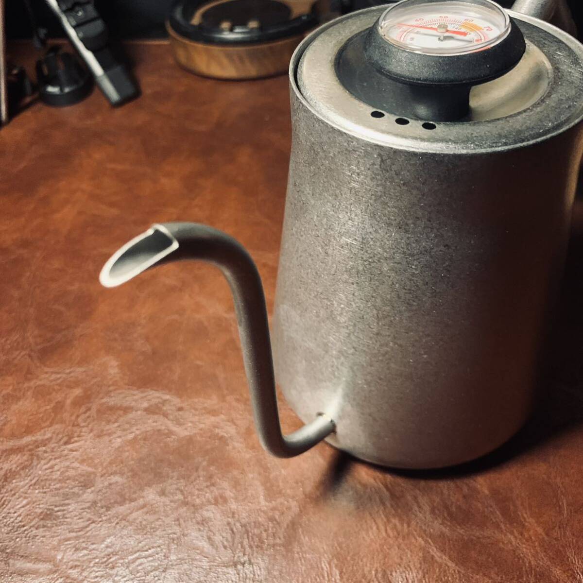 超高品質(zhì) ステンレス制 溫度表示 細(xì)口 直火 HI コーヒーポット 頑丈 キャンプ用 650ml アウトドア 375g 25×10×13.5cm