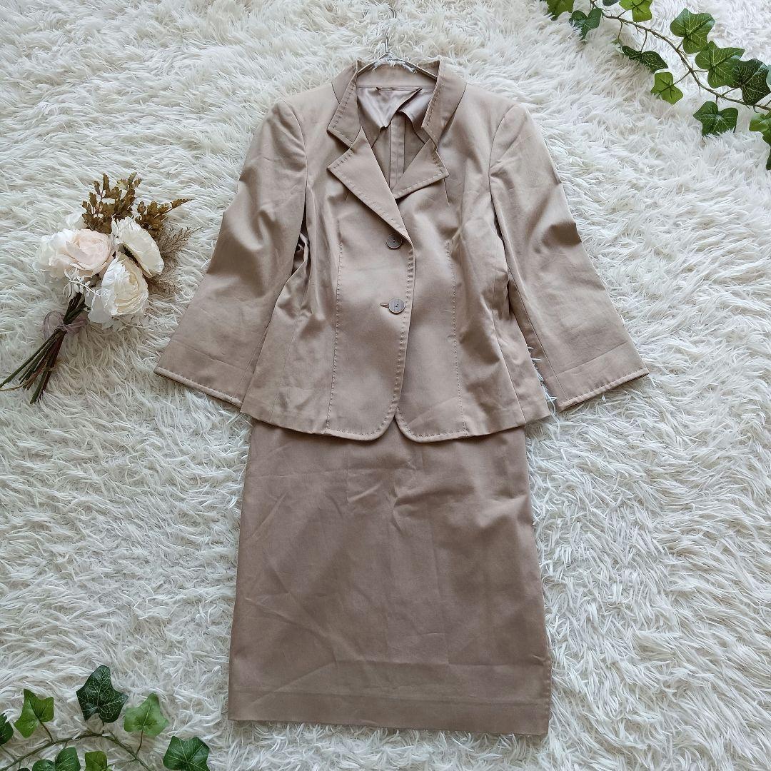 《美品》白タグ　MAXMARA　マックスマーラ　セットアップ　スーツ　ジャケット　スカート