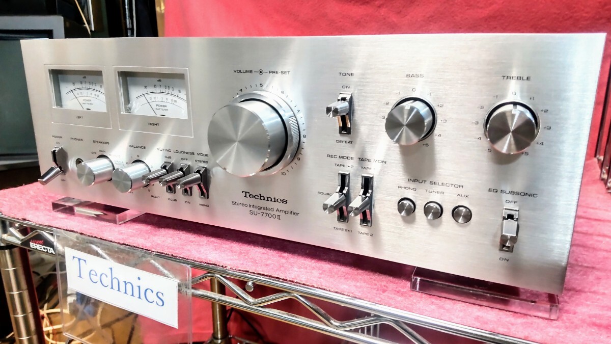 テクニクスプリメイン SU-7700Ⅱ 昭和の70S名作その270青色照明が超～格好イイの別バージョン仕様動作仕上がり良好6000円スタートです！