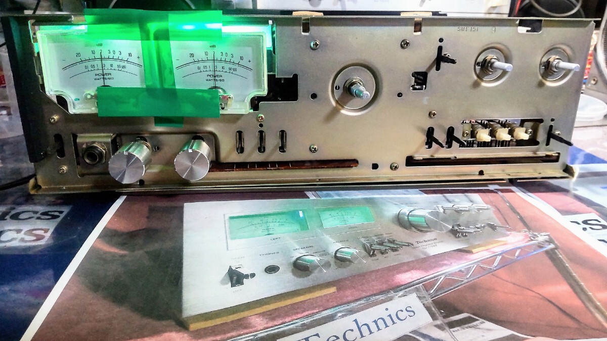 テクニクスプリメイン SU-7700Ⅱ 昭和の70S名作その270青色照明が超～格好イイの別バージョン仕様動作仕上がり良好6000円スタートです！