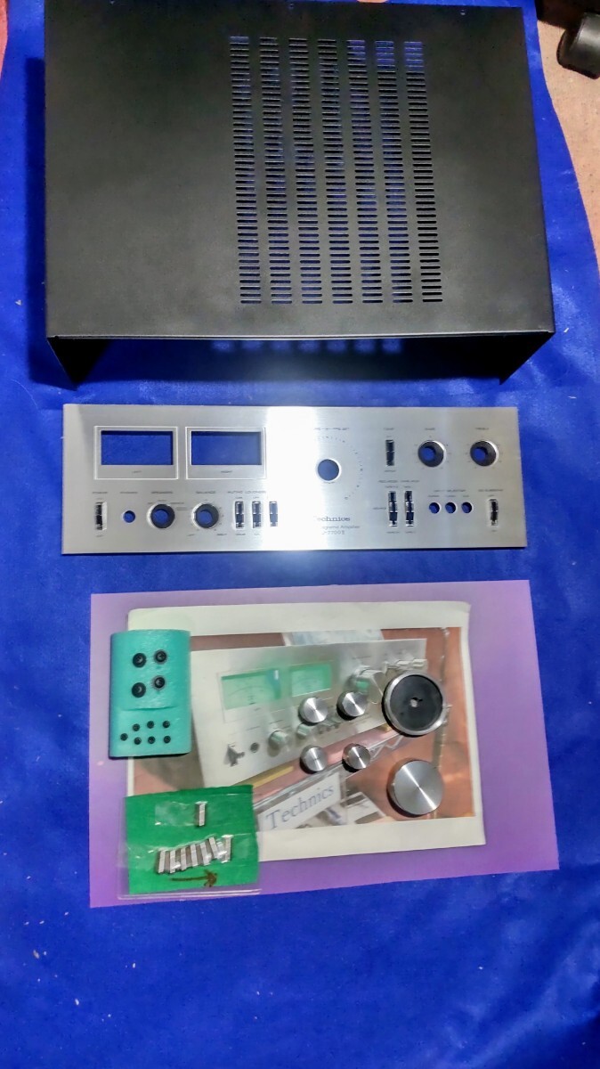 テクニクスプリメイン SU-7700Ⅱ 昭和の70S名作その270青色照明が超～格好イイの別バージョン仕様動作仕上がり良好6000円スタートです！