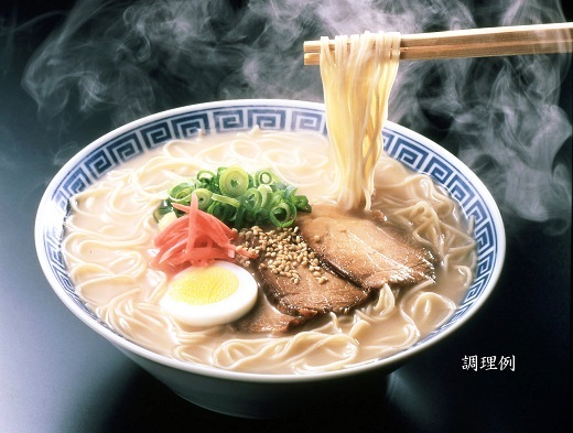n人気 おすすめ サンポー食品 大人気 博多豚骨ラーメン 細(xì)麺 うまかぞー 九州博多 全國送料無料6