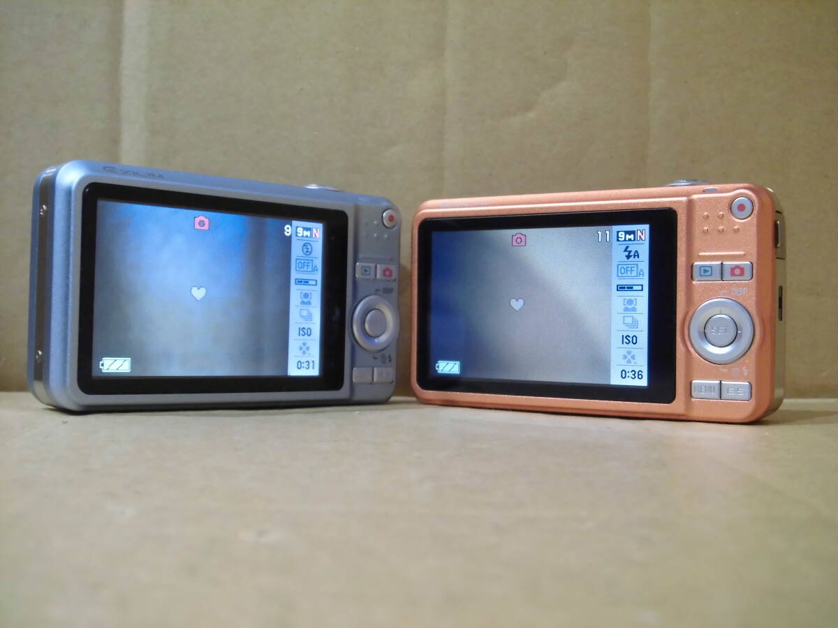 カシオ コンパクト デジタルカメラ エクシリム EX-Z85 ブルー & オレンジ 　當時物　　