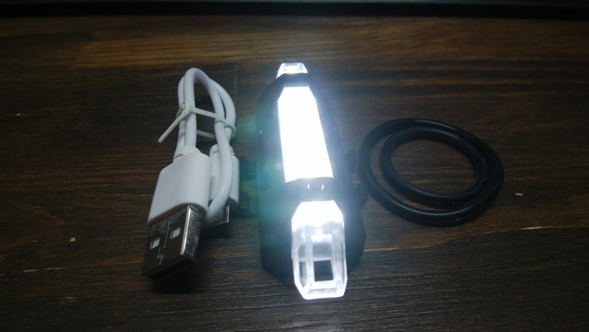 処分 超高輝度凄く明るい!! エアロタイプ USB充電タイプ LEDライト フレームシートポスト取り付け 4モード點燈 生活防水 白色 ゆうメール可