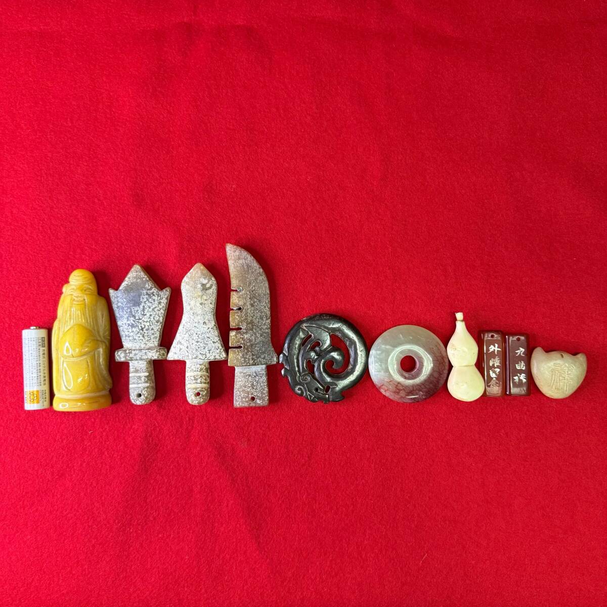 中国 唐物 玉佩 美品 細工彫 古玉 翡翠 透かし彫り 根付け 時代物