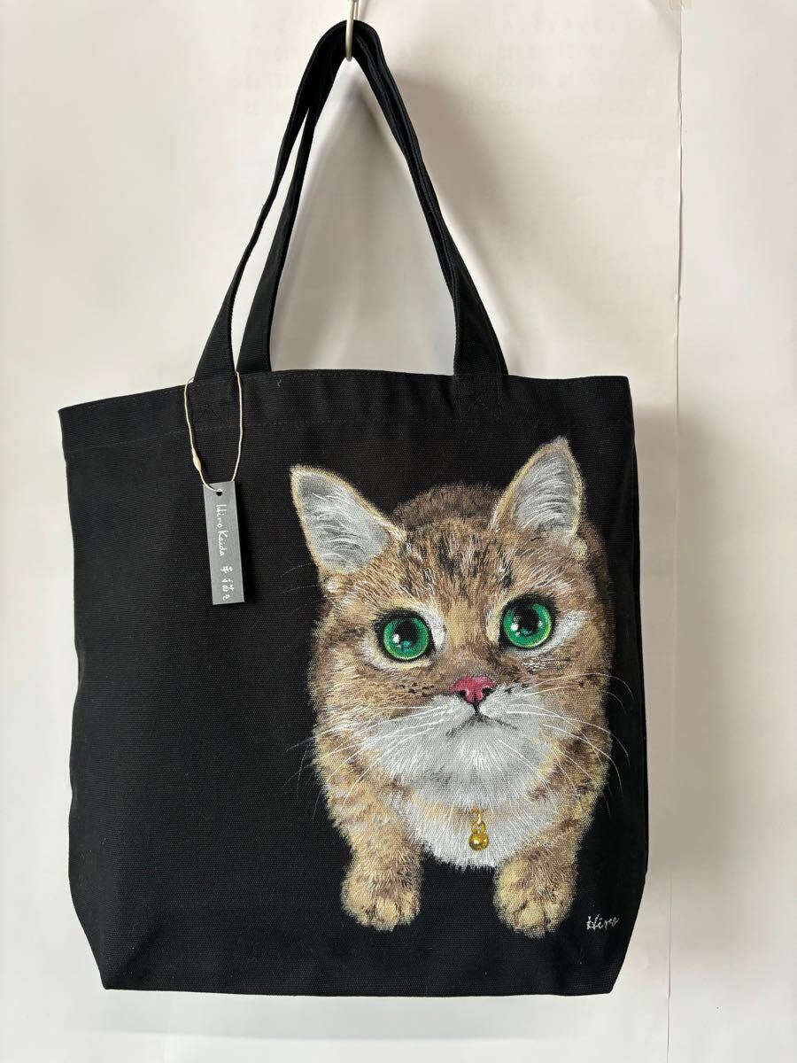 手描きイラストネコちゃん　 キャンバストートバッグ　 ハンドメイド　クロ地