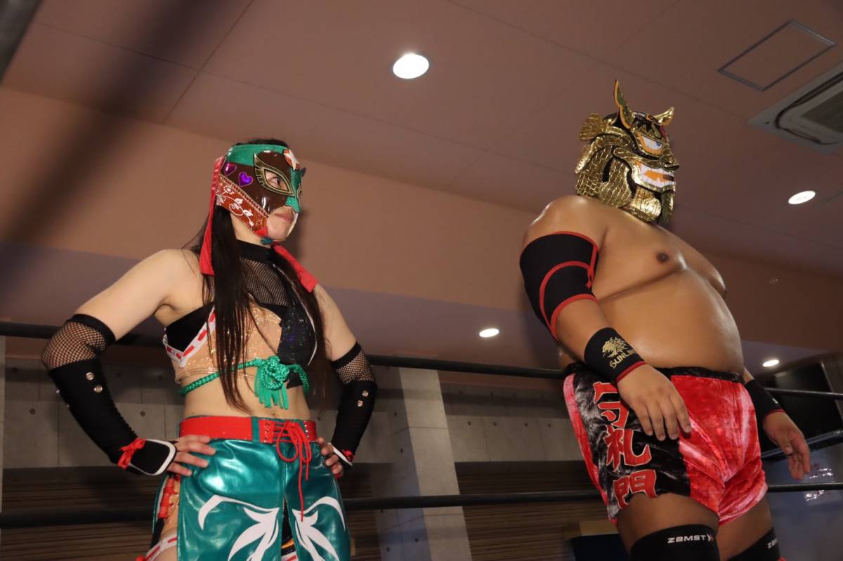 【沖縄プロレス １４周年記念大會(huì)】デルフィン＆花園桃花【２０２２年７月１０日 沖縄會(huì)館】