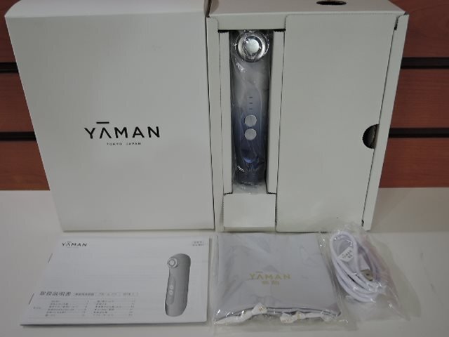 YA-MAN ヤーマン RF美容機器シリーズ 最小 最軽量 目もと専用 RF美顔器 Bloom EYE ブルームアイ SEYE 1-YL/中古美品