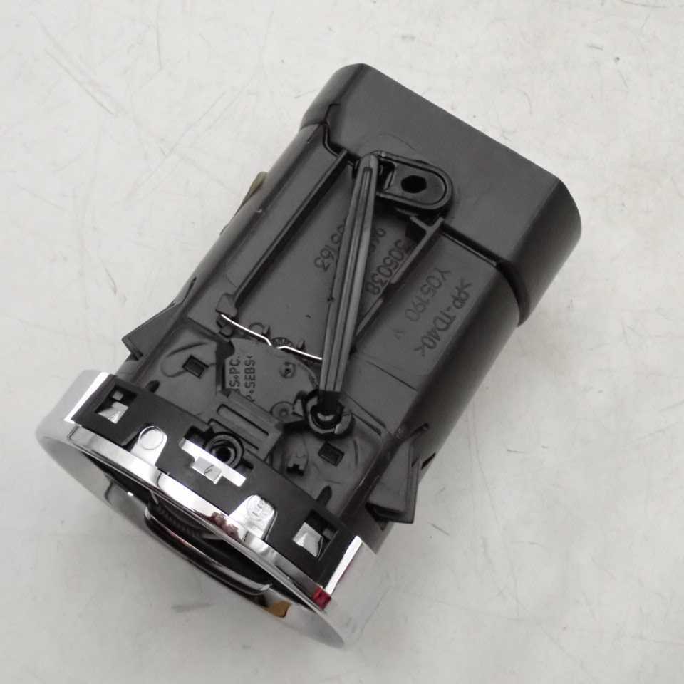 平成26年 プジョー 308CC T7C5F02 后期 純正 エアコン吹き出し口センター3點セット ルーバー 中古 即決