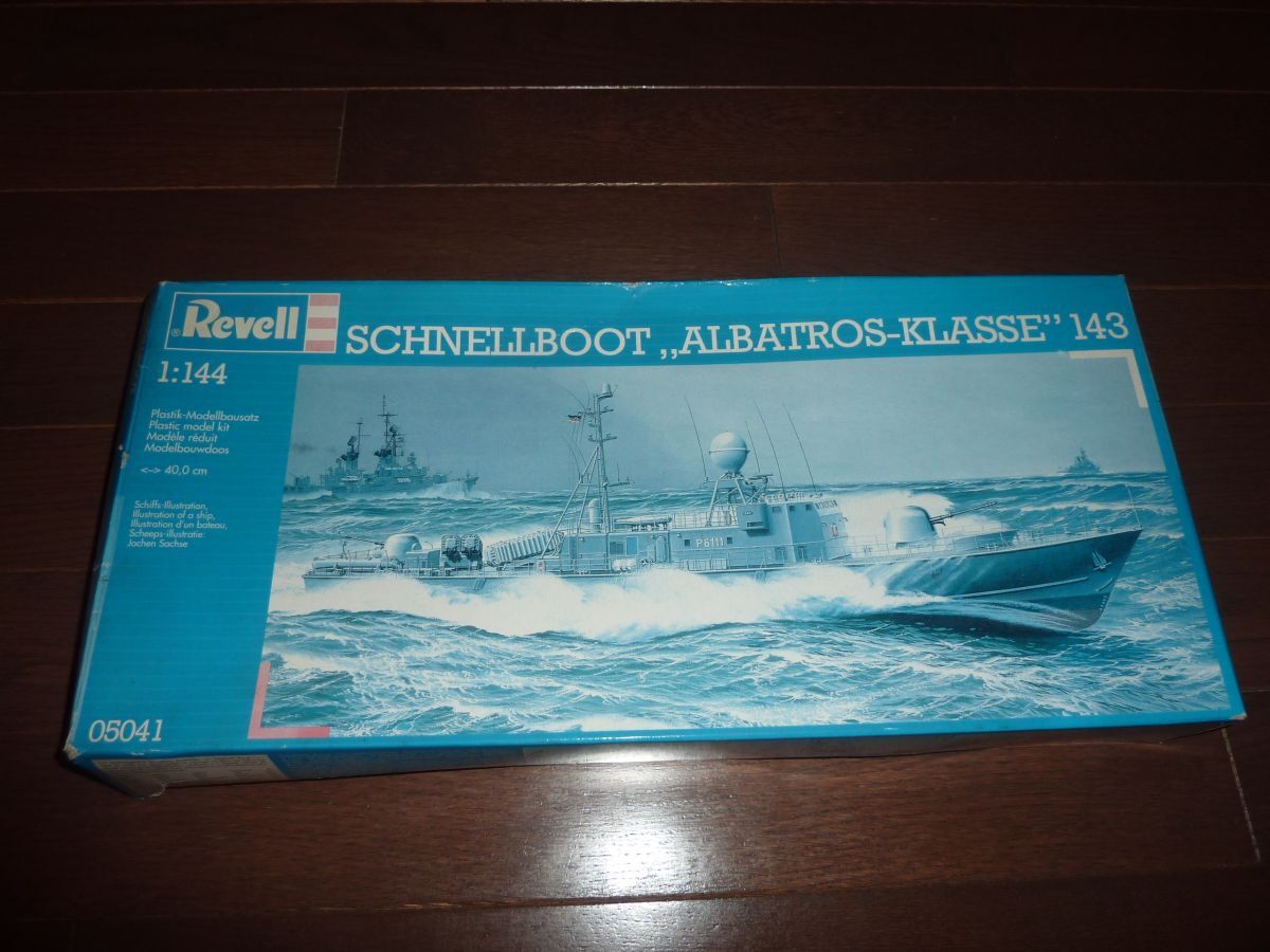 大型キット☆1/144　アルバトロス級 ミサイル艇　レベル　ドイツ海軍　SCHNELLBOOT ALBATROS-KLASSE 143