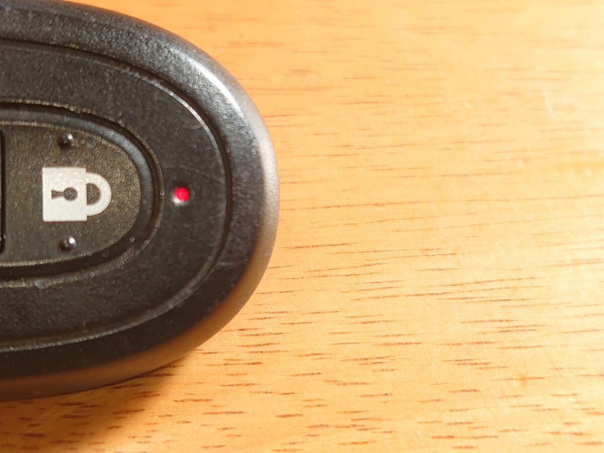 G-696 NISSAN 日産純正 ルークス パレット 両側スライド 4ボタン 007YUUL0212 スマートキー キーレスキー リモコン 追跡あり_画像7