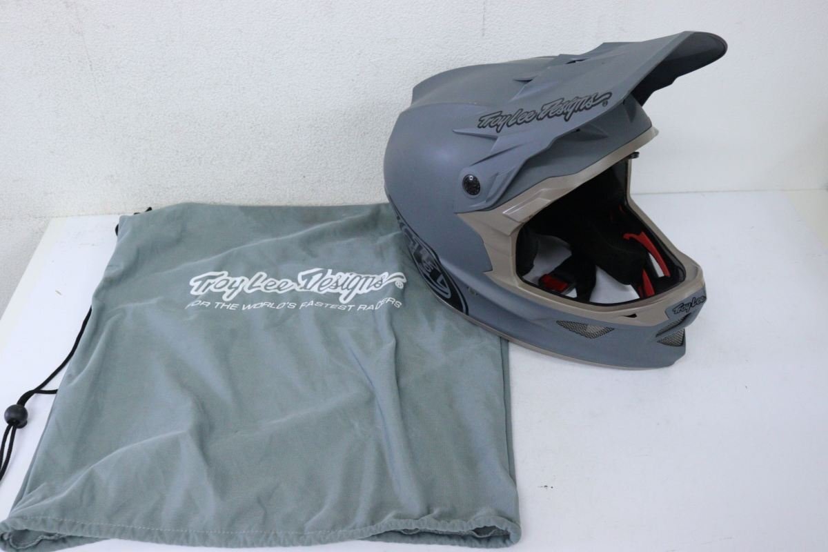 ▲Troy Lee Designs D3 ヘルメット M-Lサイズ