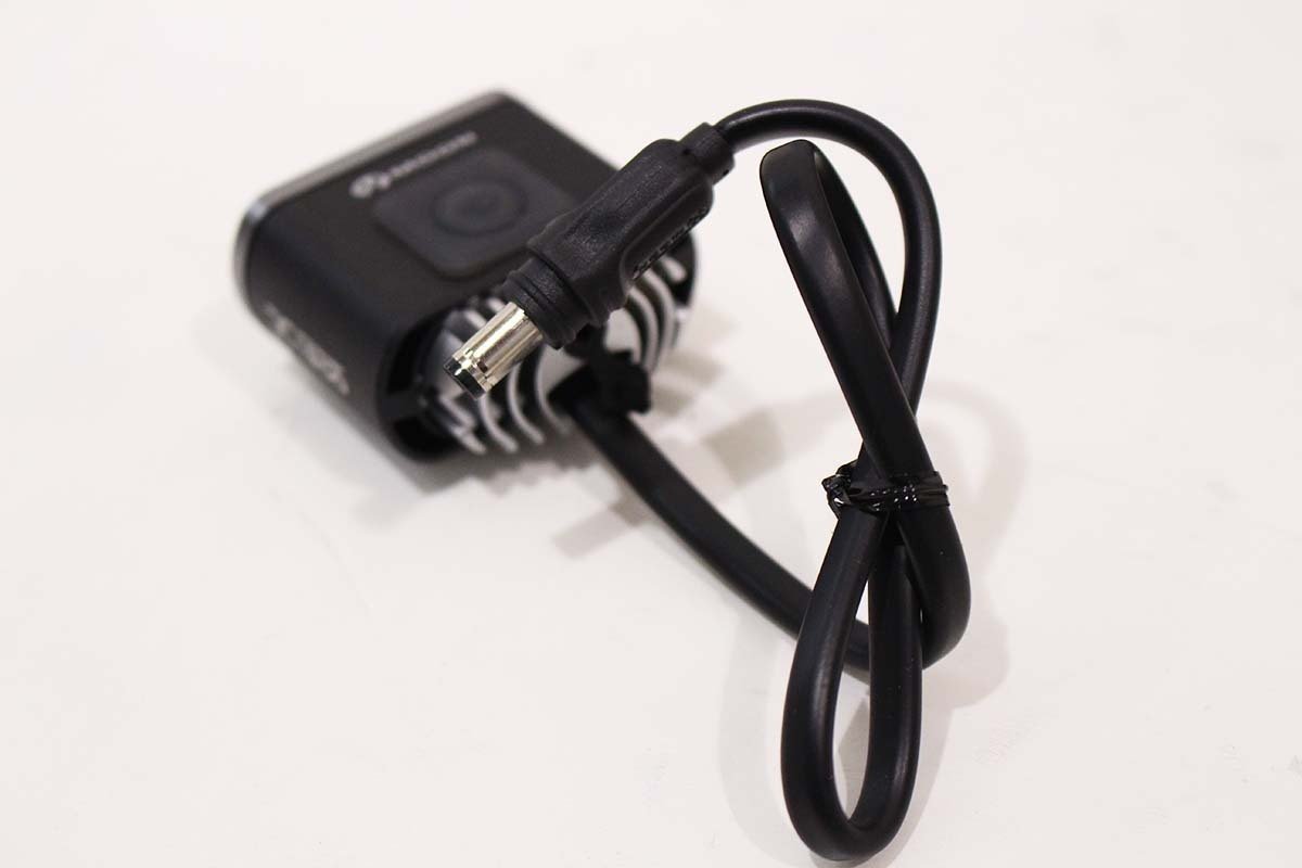 ★MOON ムーン X-POWER 1300 フロントライト 未使用品