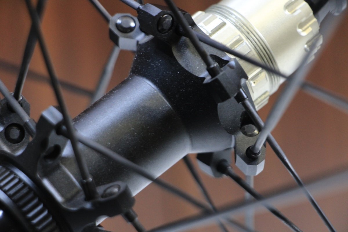 ○SMITH スミス CeraLight DISC XDRドライバー SRAM12s対応 クリンチャー チューブレス カーボンホイールセット 美品