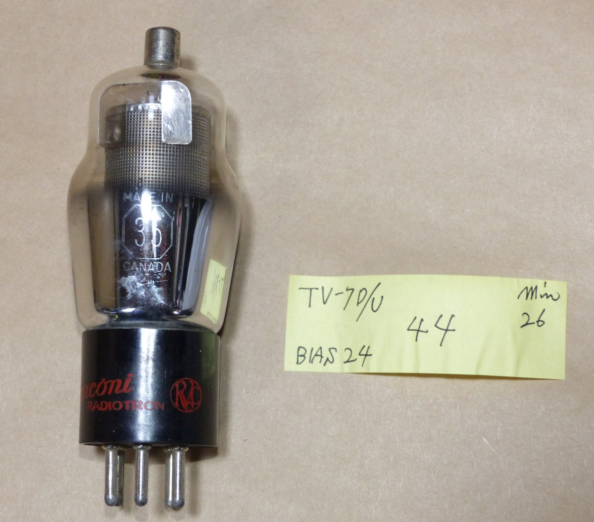 CANADIAN MARCONI 35 UY5 44 au