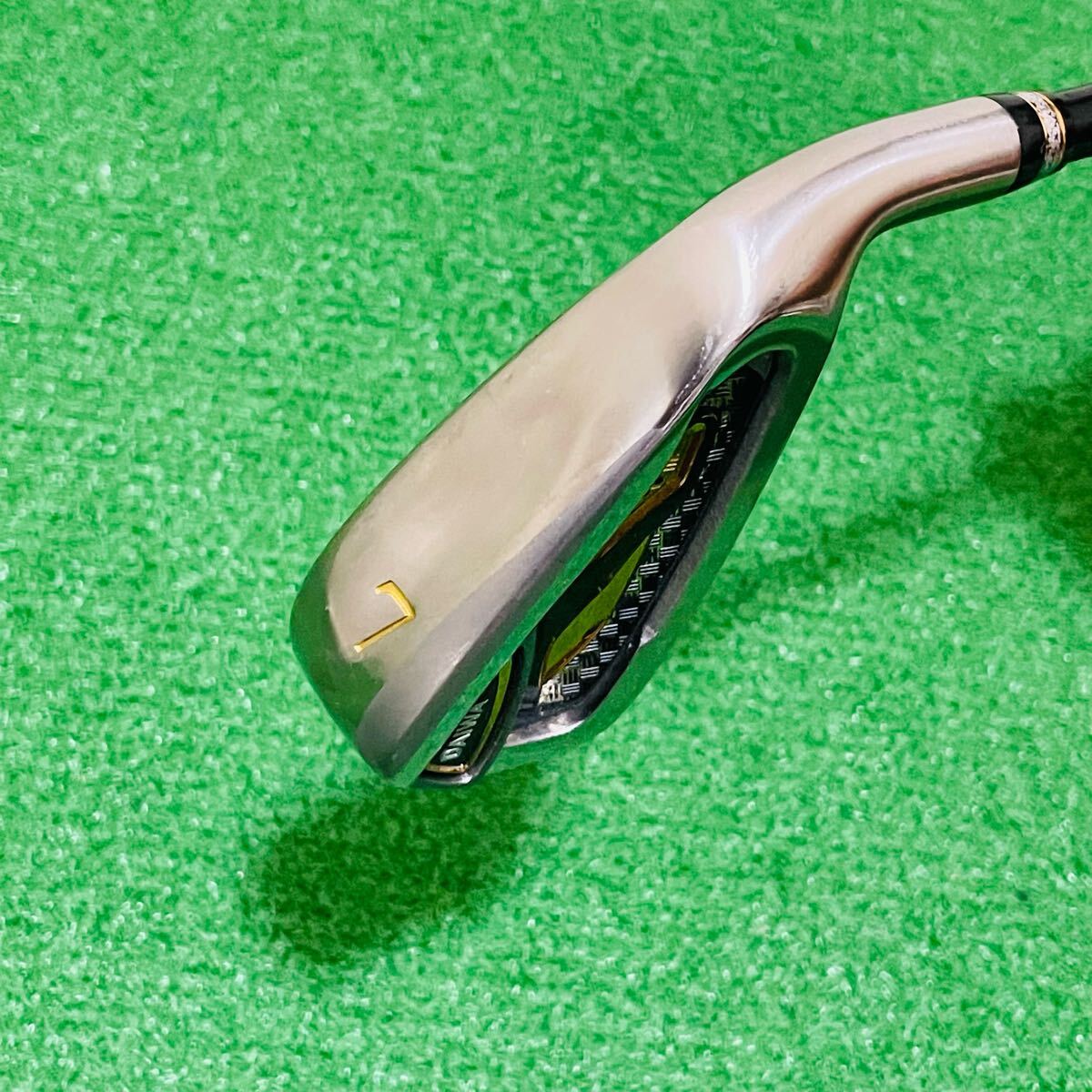8736 極美品 Daiwa GⅢ FM-420I ダイワ 単品 7番 フレックスR アイアン 右利き 送料無料 匿名配送_画像3
