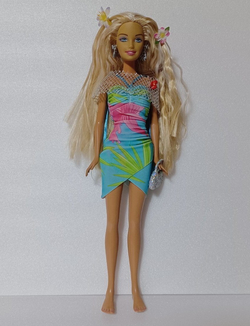 ハワイ　バービー　Barbie　Cali Girl Hawaiian Hai　マテル　MATTEL
