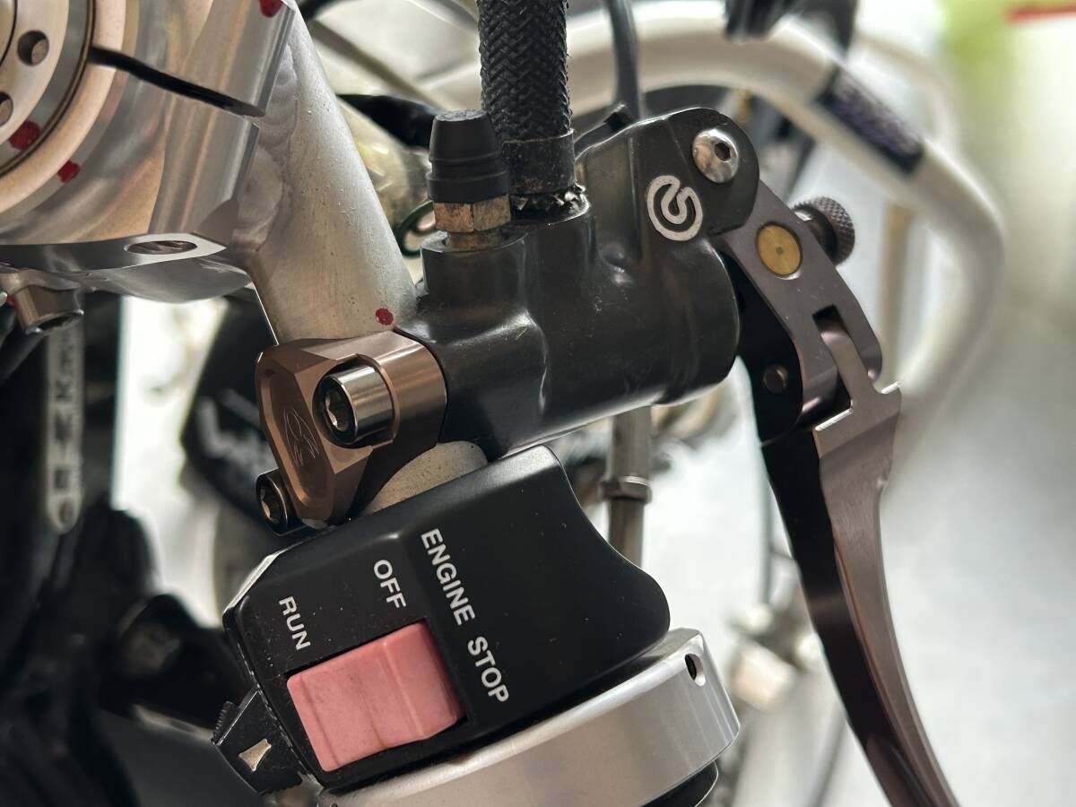K-FACTORY brembo マスタータンクステー リザーバータンクステー マスタークランプ ZRX1100 1200 Kファク ブレンボ マスターシリンダー