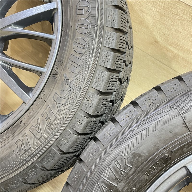 K10アクア MAZDA2 E12ノート 等 ravrion RM01 5.5-15+42 4H100 グッドイヤー アイスナビ7 185/65R15 15インチ スタッドレス 4本セット 009