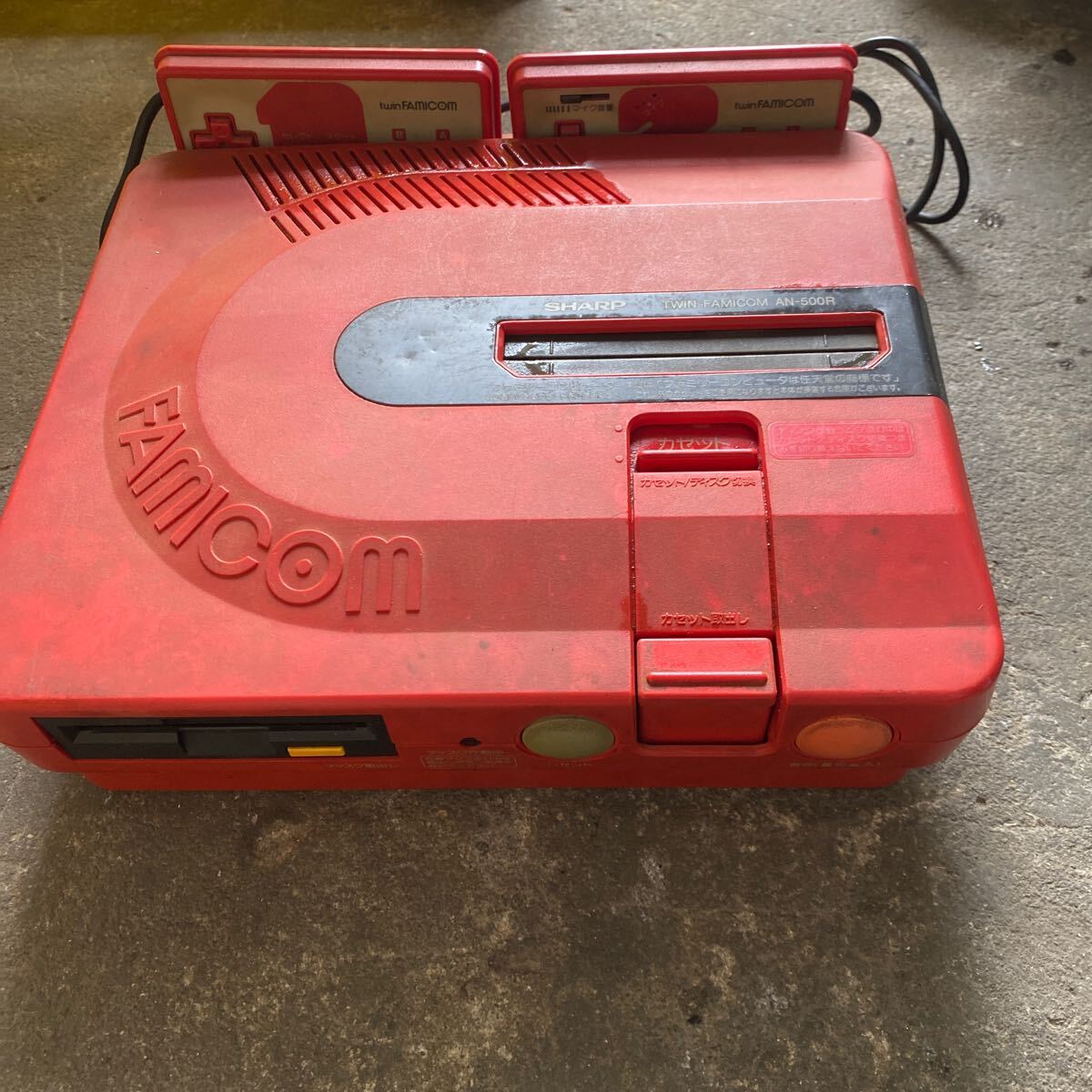 SHARP sharp twin Famicom AN-500R работоспособность не проверялась Junk корпус только 