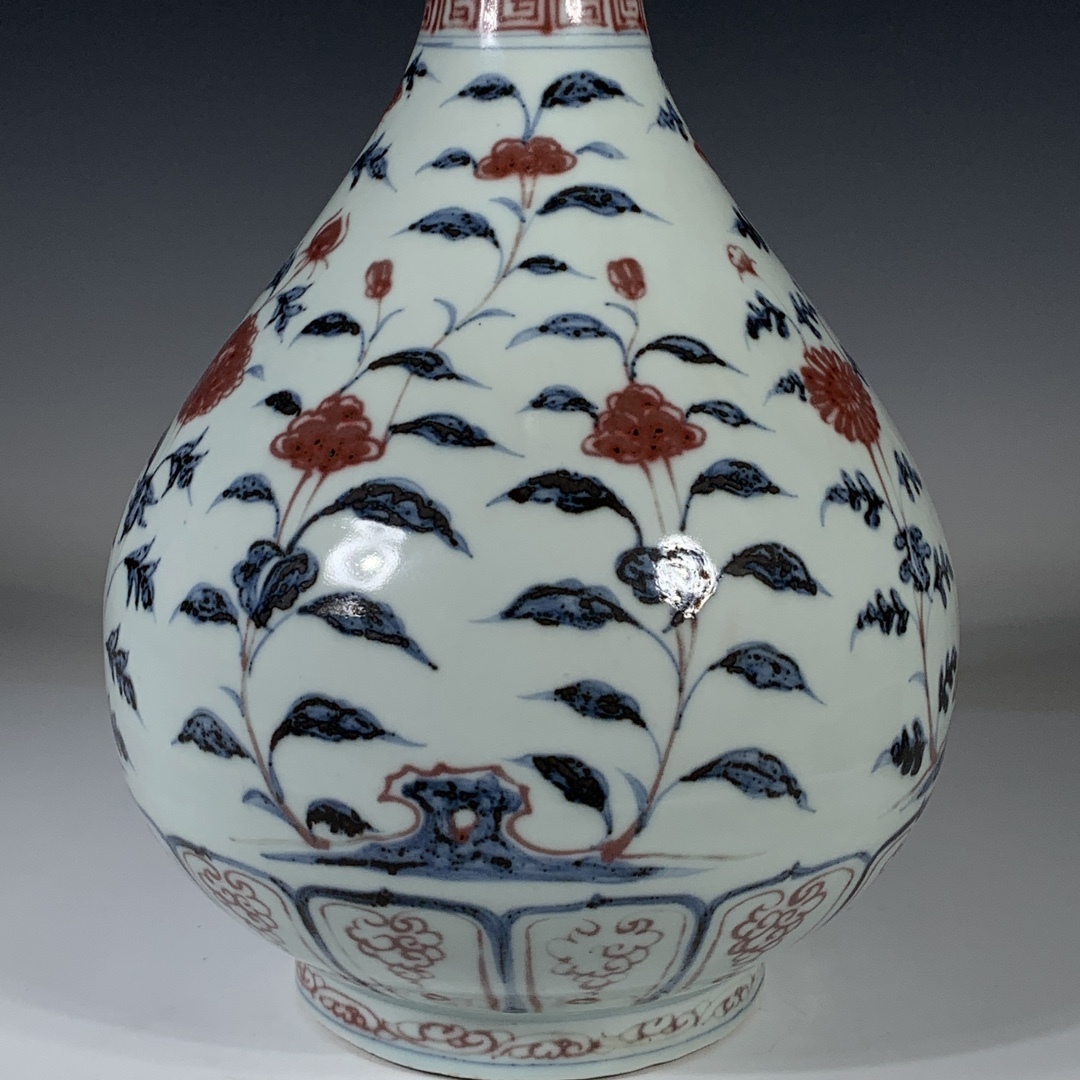 中国古美術・旧蔵の磁器・明洪武の青花龍紋双耳瓶・