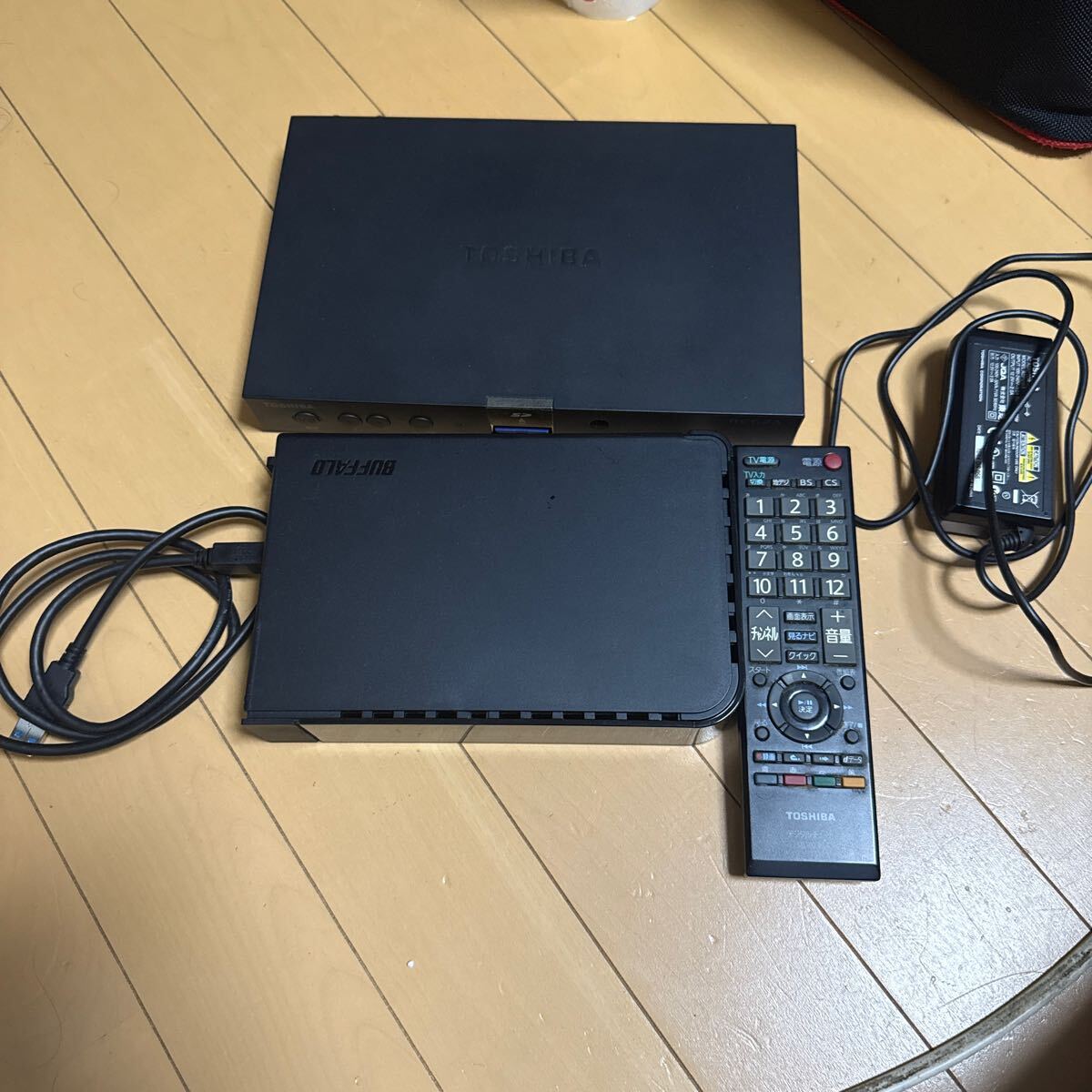 東芝デジタルチューナー　D-TR1 バッファロー　HD-AL1.0TU
