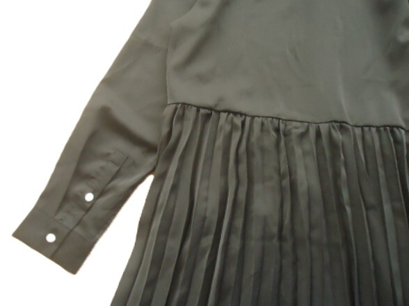■FASHION■プリーツ　長袖　ワンピース　サイズS■_画像9
