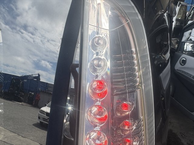 HONDA ホンダ LIFE ライフ JB5/7 社外 TYC LEDテールランプ テールライト 左右セット 【個人名配送不可】_画像3