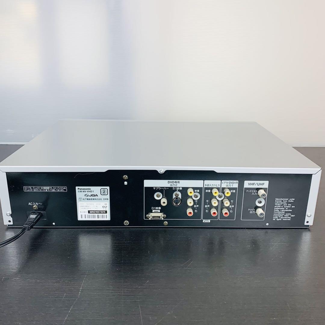 完動品 整備済 パナソニック ビデオ/DVD一体型 NV-VHD1