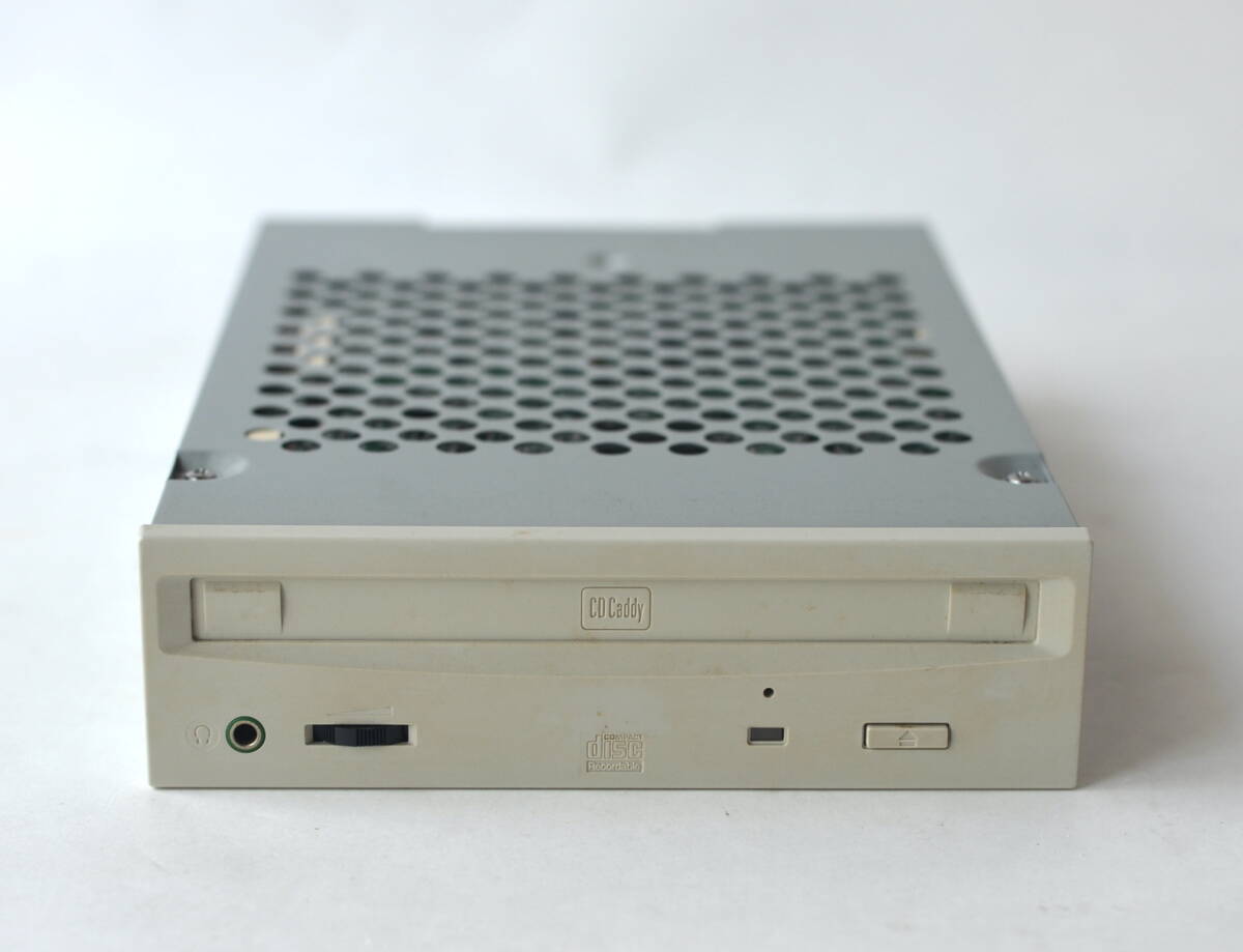 名機！SONY　CDU948S SCSI CD-RW ドライブ 