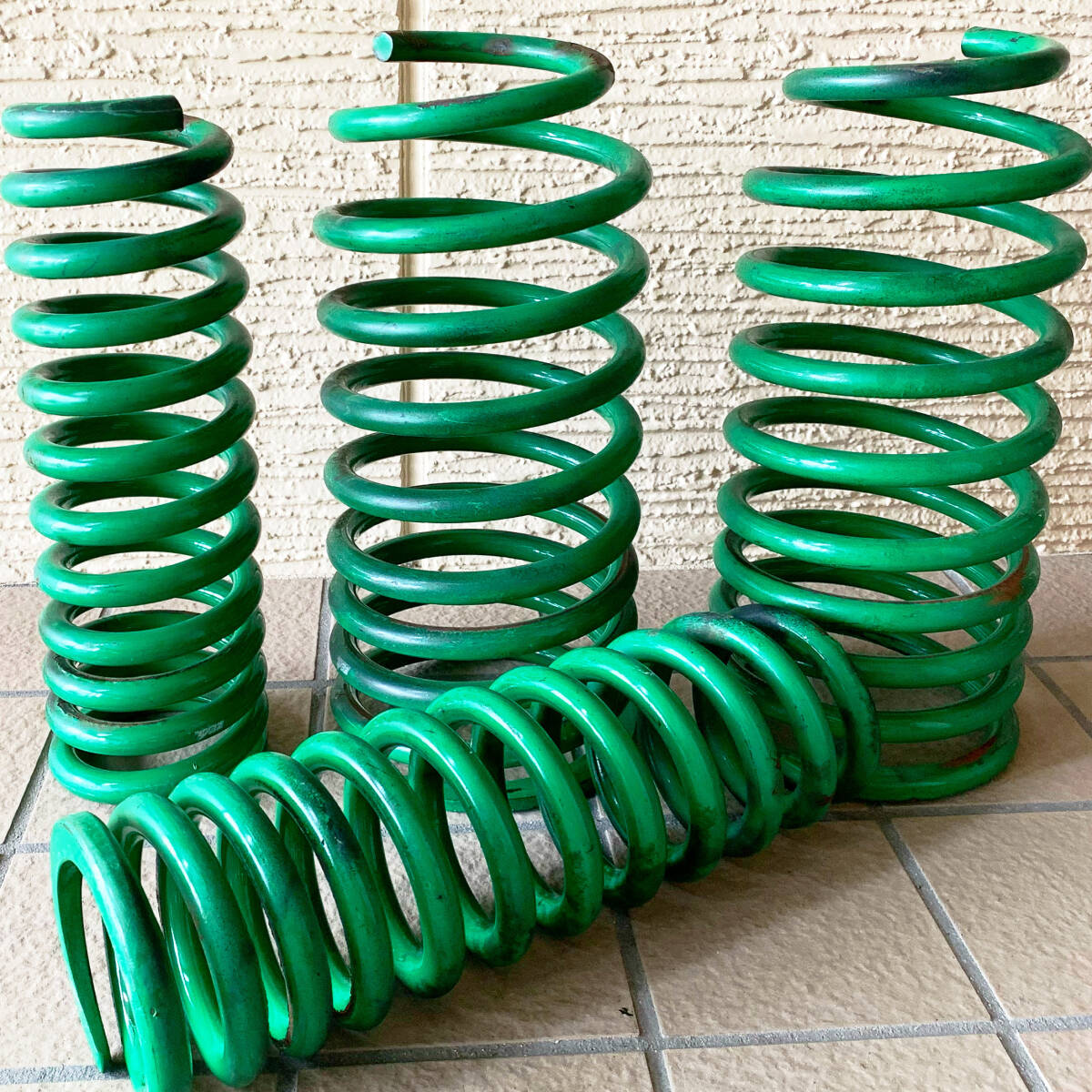 【秋のバーゲン期間だけ値下げ 11/8まで】ランクル200 ZEAL 2インチダウンサス プロスタッフ ランドクルーザー200_画像1