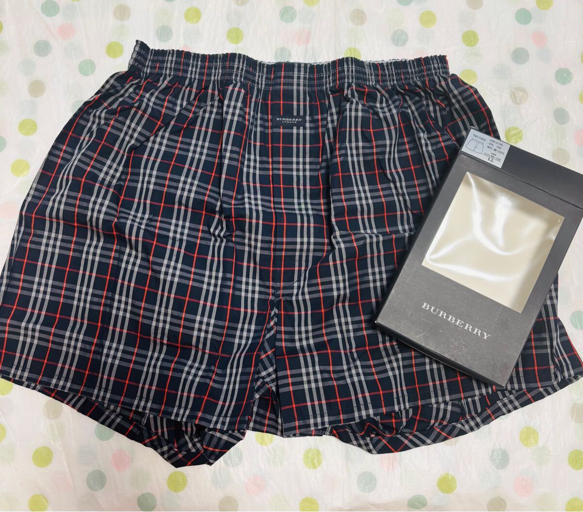 【人気柄】新品/BURBERRY/LLサイズ/トランクス/バーバリー/下着/メンズ/綿100%/未使用/正規品/紳士用/インナー/ノバチェック/紺色ネイビー_画像2